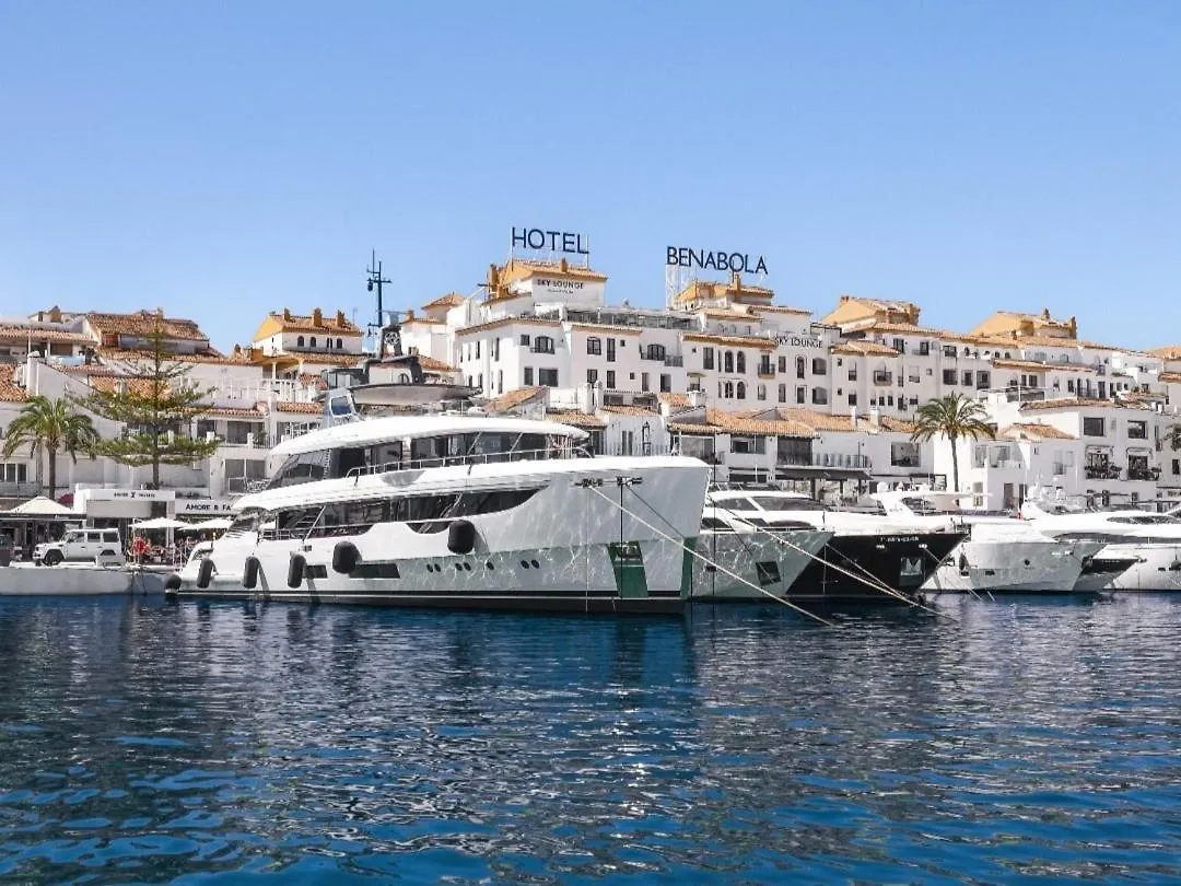 Sea Front Apartment In Puerto Banus Marbella